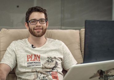 Claudio Davino De Cara no Muro poker